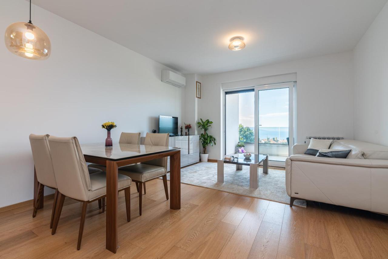 Apartment With Balcony Ocean Paradise คาสตาฟ ภายนอก รูปภาพ